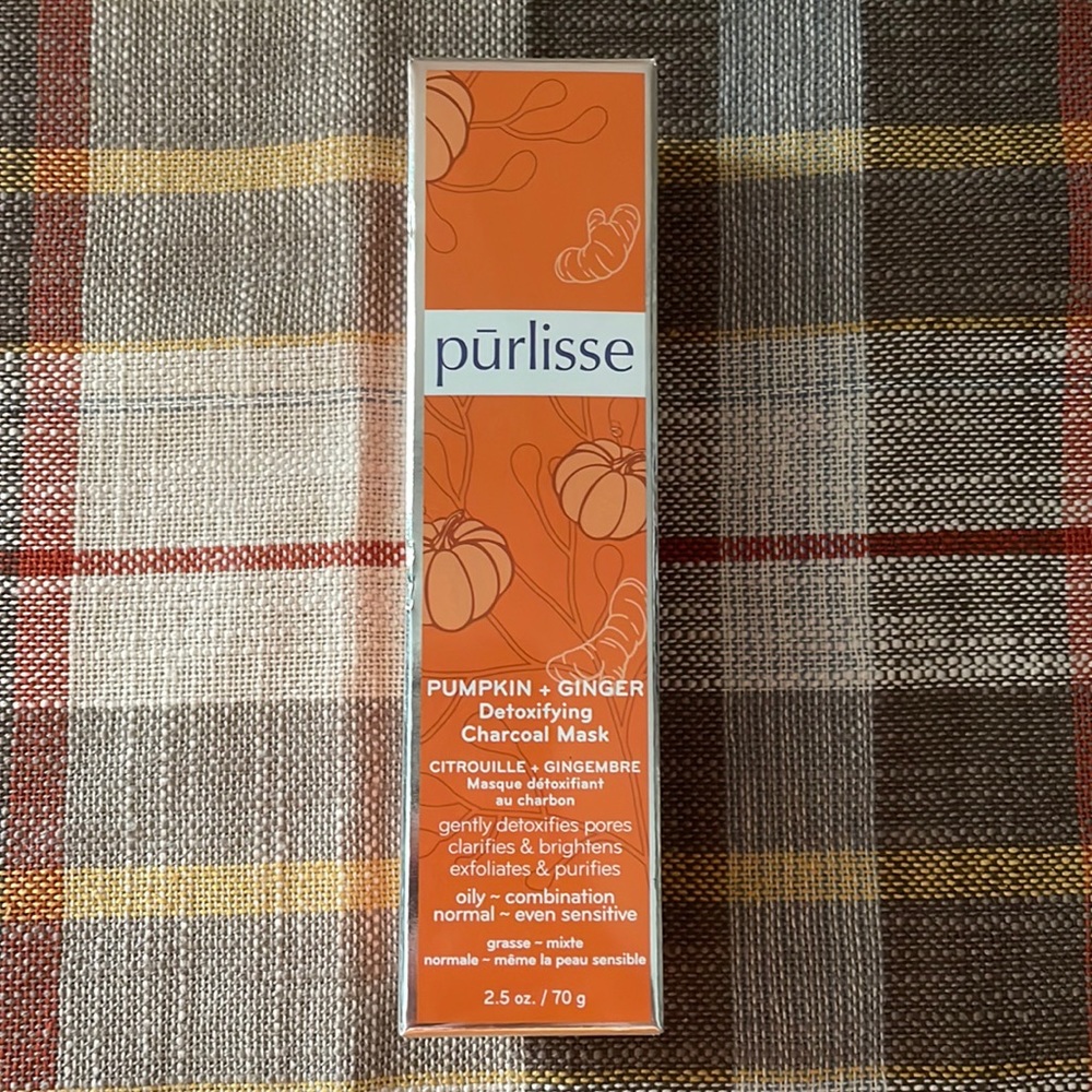 Pūrlisse Pumpkin and Ginger Detoxifying Charcoal Mask